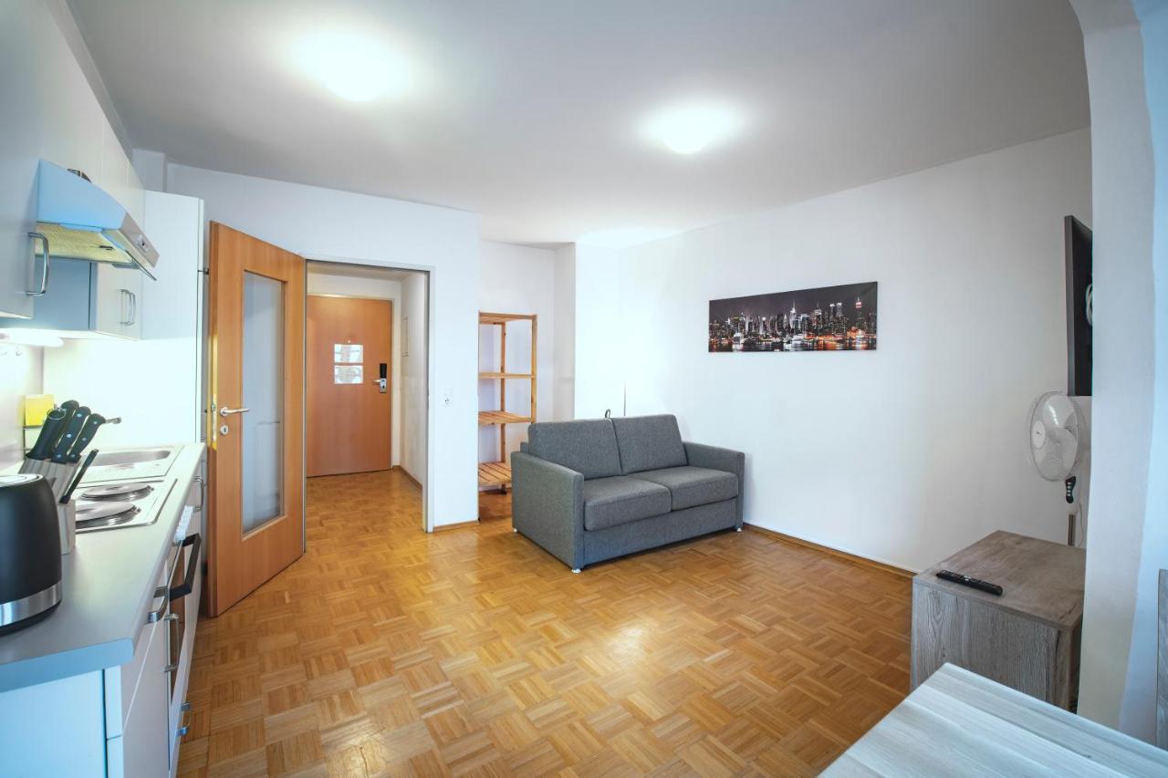 Basic Apartments Downtown Innsbruck Exterior photo
